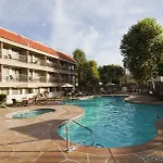 Holiday Inn Express Palm Desert By Ihg 